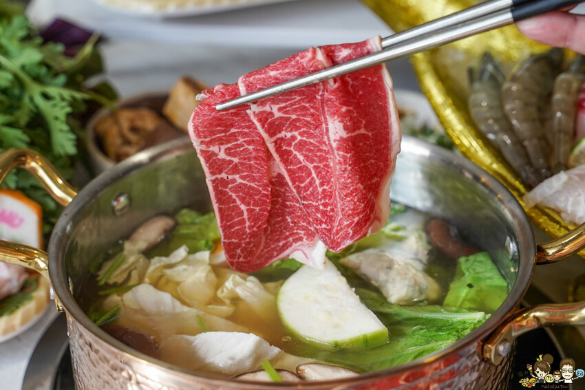 飄香超過一甲子 汕頭泉成沙茶潮鍋 高雄鐵道園區店,高雄人熟悉的汕頭扁魚鍋、澄清路美食、鄰近文山特區鍋物推薦 - 跟著尼力吃喝玩樂&親子生活