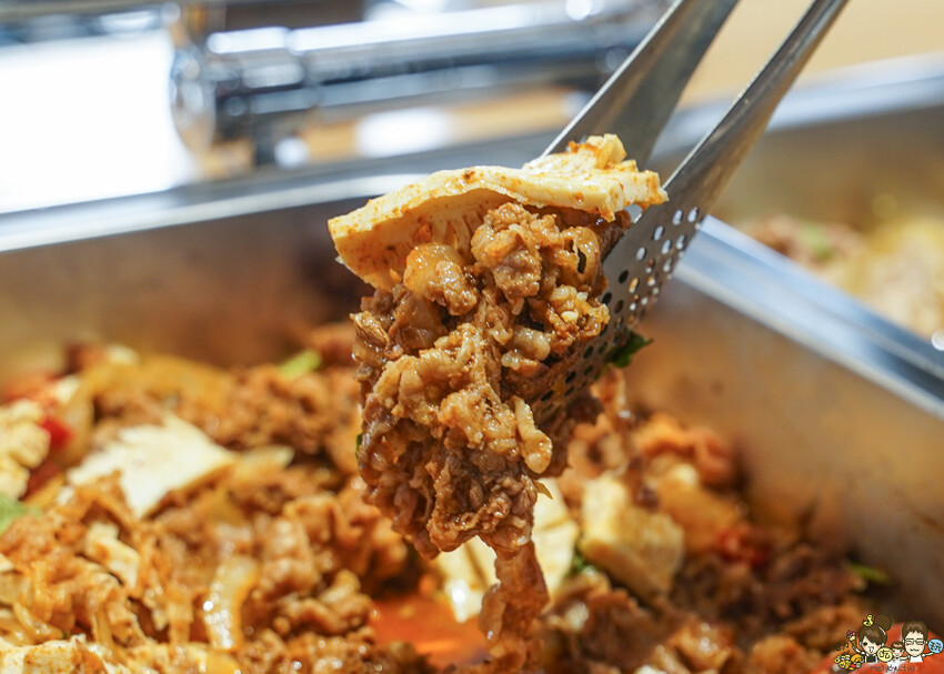 飄香超過一甲子 汕頭泉成沙茶潮鍋 高雄鐵道園區店,高雄人熟悉的汕頭扁魚鍋、澄清路美食、鄰近文山特區鍋物推薦 - 跟著尼力吃喝玩樂&親子生活