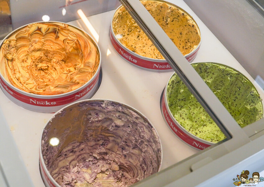 飄香超過一甲子 汕頭泉成沙茶潮鍋 高雄鐵道園區店,高雄人熟悉的汕頭扁魚鍋、澄清路美食、鄰近文山特區鍋物推薦 - 跟著尼力吃喝玩樂&親子生活