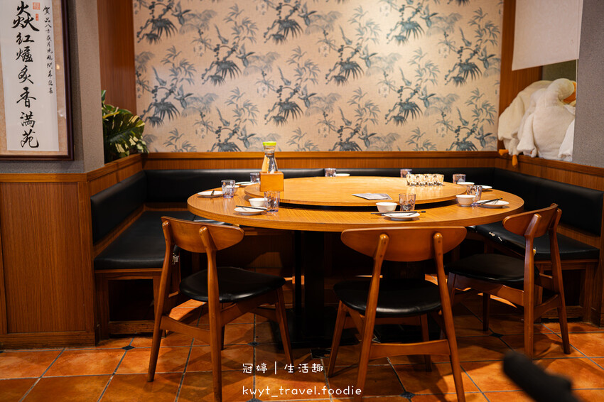 台中燒鵝_焱月燒鵝,在城堡吃燒鵝、麻油燒鵝火鍋,勤美綠園道美 台中燒鵝_焱月燒鵝,在城堡吃燒鵝、麻油燒鵝火鍋,勤美綠園道美