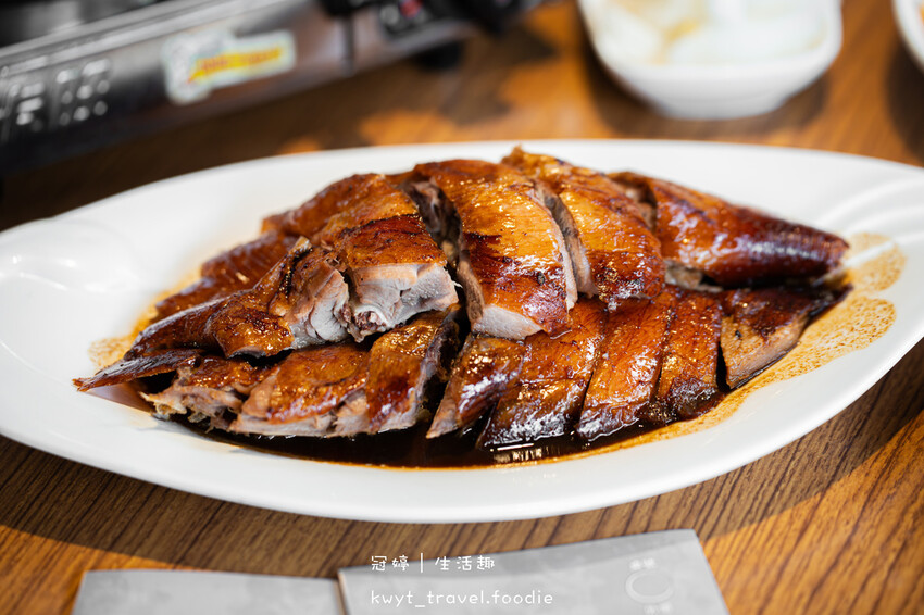台中燒鵝_焱月燒鵝,在城堡吃燒鵝、麻油燒鵝火鍋,勤美綠園道美 台中燒鵝_焱月燒鵝,在城堡吃燒鵝、麻油燒鵝火鍋,勤美綠園道美