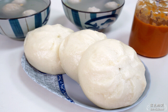 宜蘭必訪老店!1942年創立「信利號阿塗貓耳朵」,必吃Q彈貓耳朵米粉。