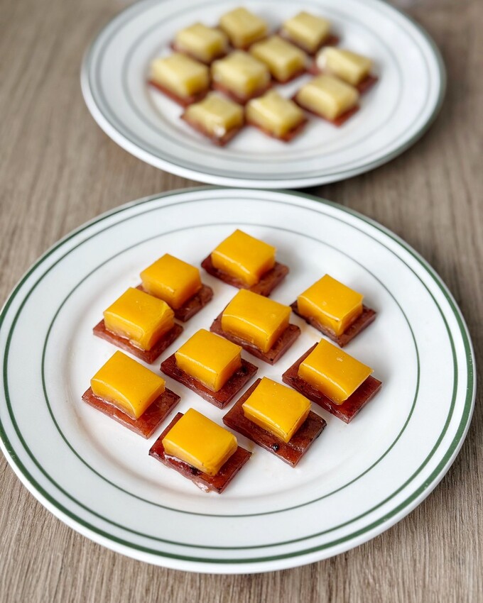 下酒、追劇零嘴新選擇！普樂鬆食品超涮嘴的「JAKI君起司肉乾」，六層起司加上厚實彈牙蜜汁肉乾，帶有炙燒香氣，鹹香又開胃，而且在蝦皮上就能輕鬆買到！ - 阿華田的美食日記