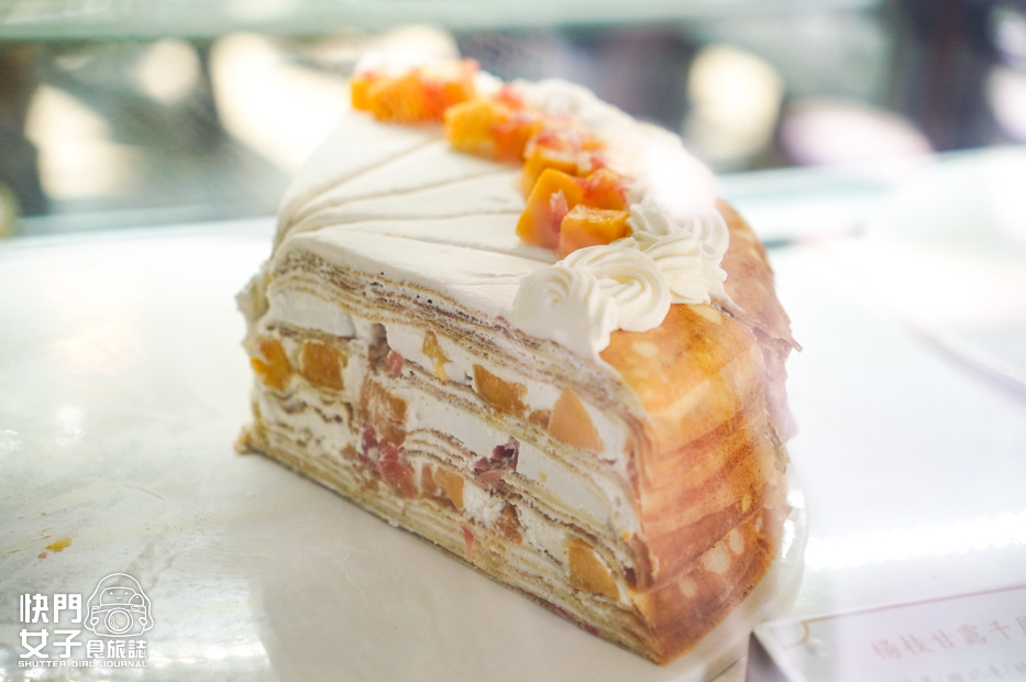 7台中香緹果子咖啡館日牌水果千層蛋糕伯爵蛋糕.jpg