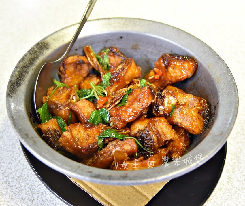 石門山霸王活魚土雞餐廳｜桃園大溪石門水庫 30年老字號活魚餐