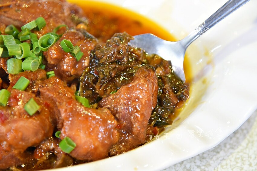 石門山霸王活魚土雞餐廳｜桃園大溪石門水庫 30年老字號活魚餐