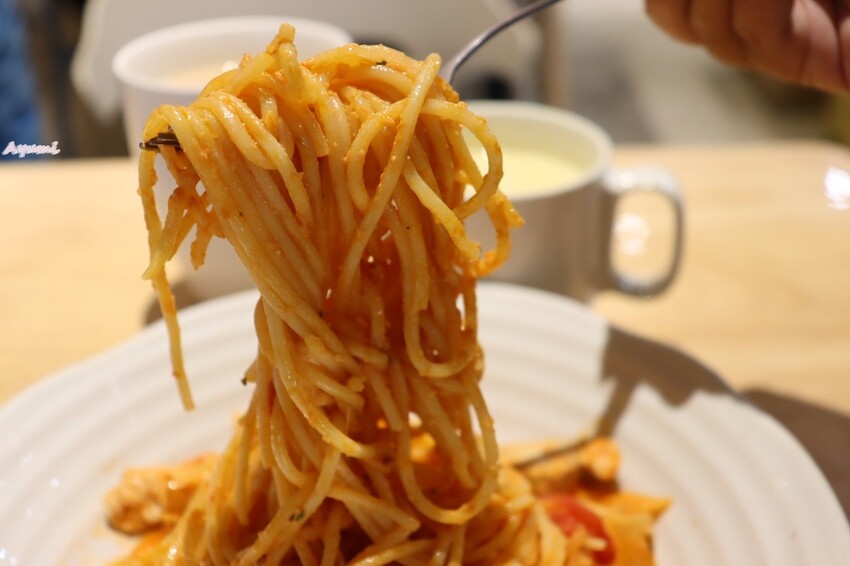 [台南東區平價義大利麵燉飯推薦]數到3義大利麵專賣店/蒜味清