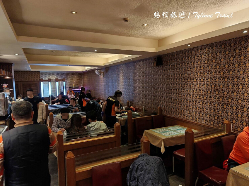 新北市三重區【新北美食】家堤牛排館 三重店,自助吧吃到飽 | 超嫩多汁原肉牛排 | 多樣熱食麻辣燙無限供應 | 三重家庭美食推薦