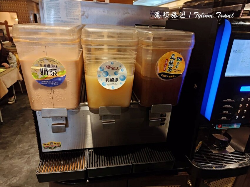 新北市三重區【新北美食】家堤牛排館 三重店,自助吧吃到飽 | 超嫩多汁原肉牛排 | 多樣熱食麻辣燙無限供應 | 三重家庭美食推薦