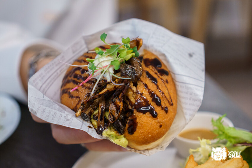 台中市西區皙酪|台中義式甜甜圈早午餐,審計新村美食,晚餐新品手工麵登場 - 莎笠,小日子