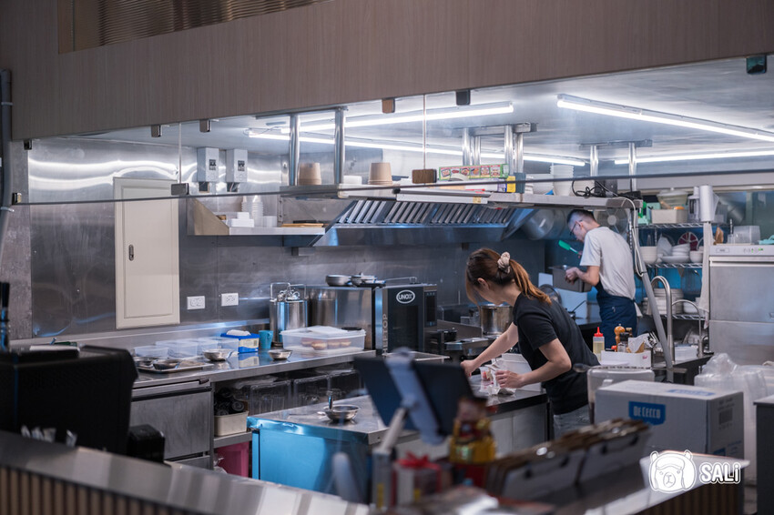 台中市西區皙酪|台中義式甜甜圈早午餐,審計新村美食,晚餐新品手工麵登場 - 莎笠,小日子