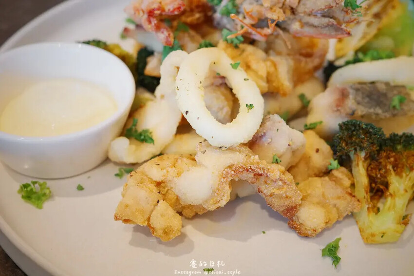 皙酪｜台中西區餐廳｜穿梭在勤美商圈與審計新村附近，皙酪餐廳帶