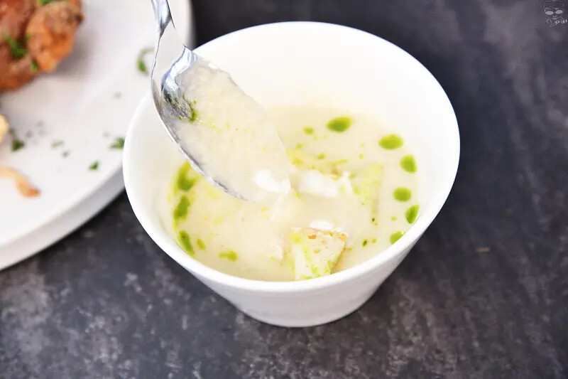 大隱隱於市，Shiro皙酪，位於昇平街上，鄰近向上市場、勤美