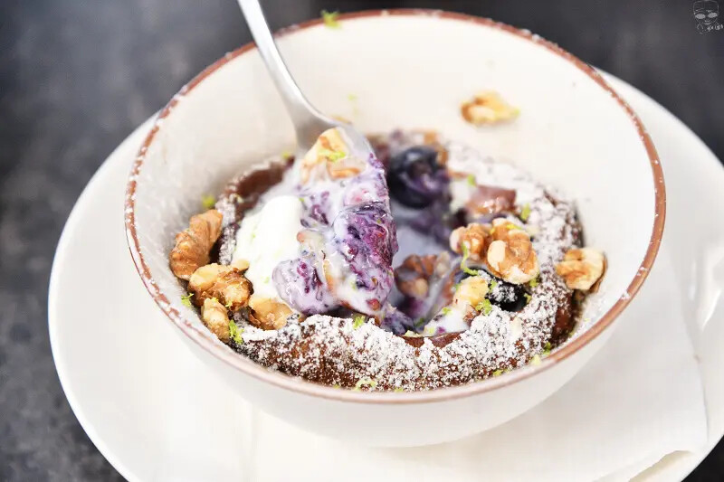 大隱隱於市，Shiro皙酪，位於昇平街上，鄰近向上市場、勤美