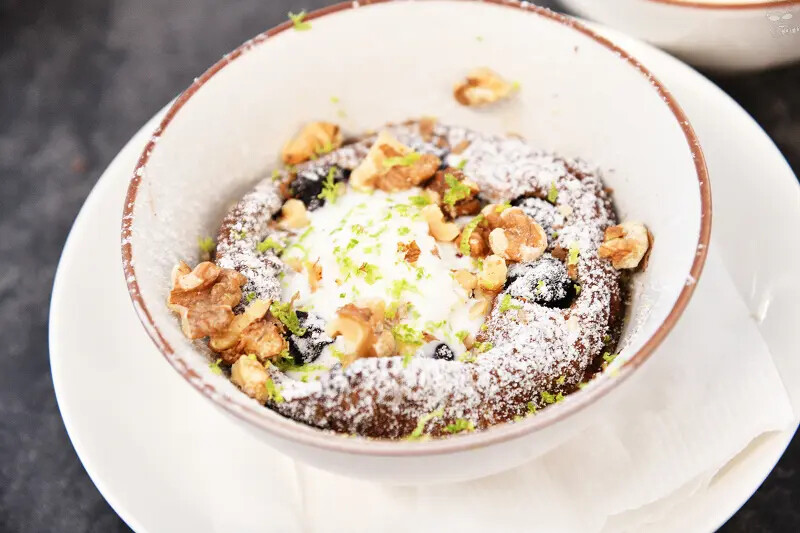 大隱隱於市，Shiro皙酪，位於昇平街上，鄰近向上市場、勤美