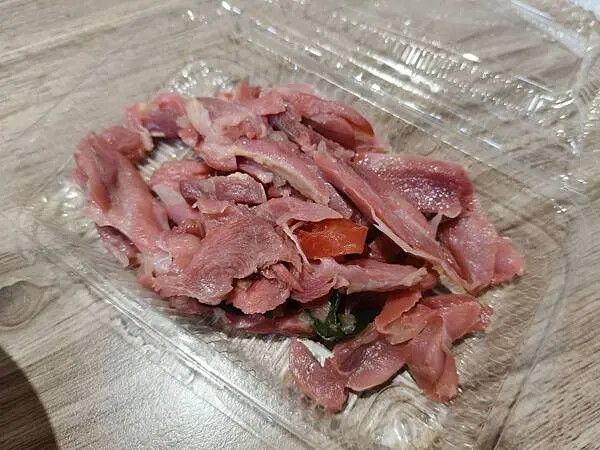 新北鶯歌港款赤肉羹