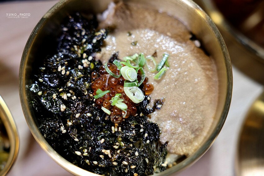 滋滋作響韓式烤肉，台中吃到飽推薦超澎湃，夢幻熱氣球韓式烤肉。