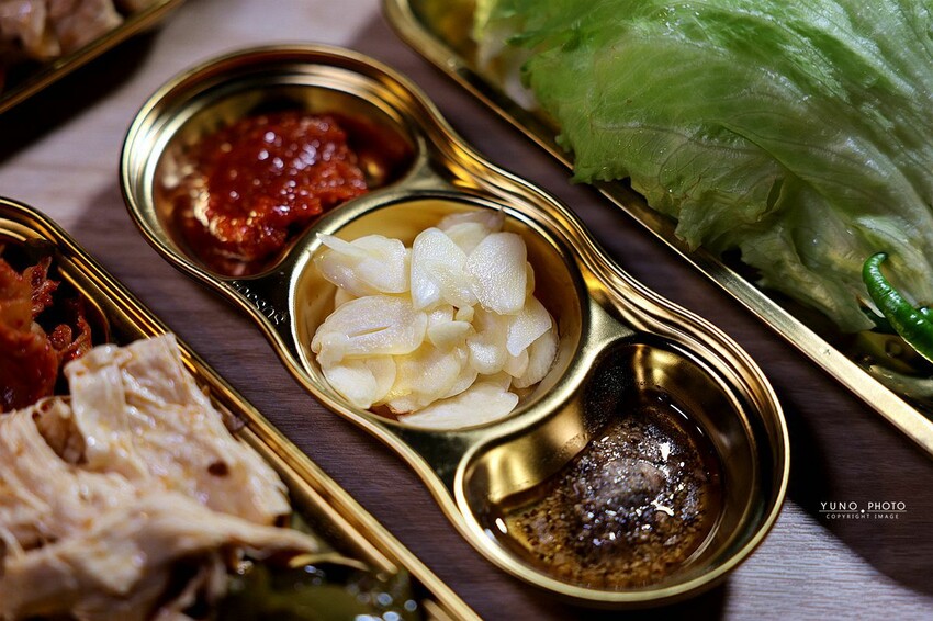 滋滋作響韓式烤肉，台中吃到飽推薦超澎湃，夢幻熱氣球韓式烤肉。