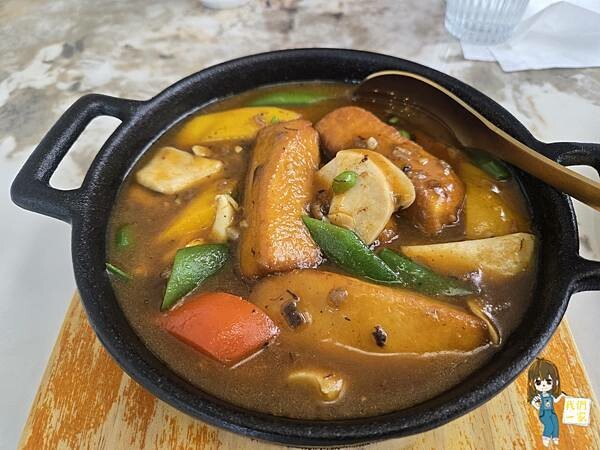 桃園青埔 揮桿高爾夫、品味東方料理,青埔這間餐廳超有趣!川泰