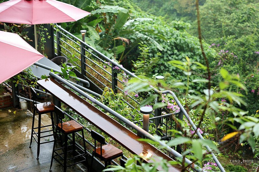 桃園大溪隱藏版秘境！高CP值「隱花園咖啡餐廳」戰斧豬排 現烤可頌必點。