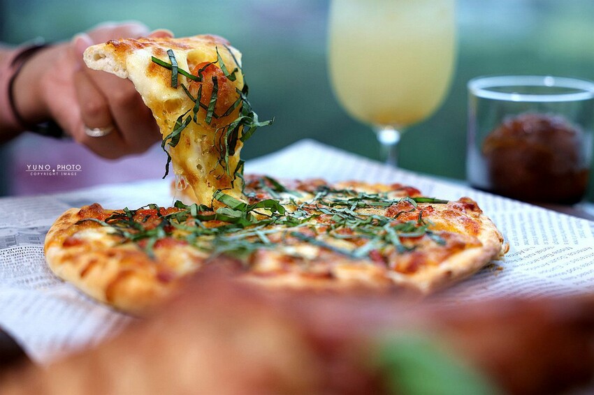 桃園大溪隱藏版秘境！高CP值「隱花園咖啡餐廳」戰斧豬排 現烤可頌必點。