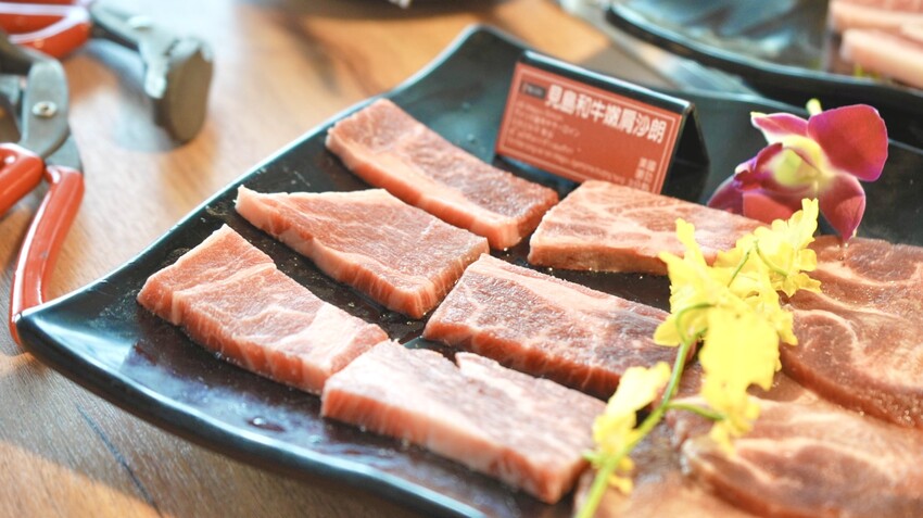 基隆市仁愛區[基隆美食] 熊一燒肉吃到飽｜最低只要598元！基隆海景第一排和牛吃到飽推薦