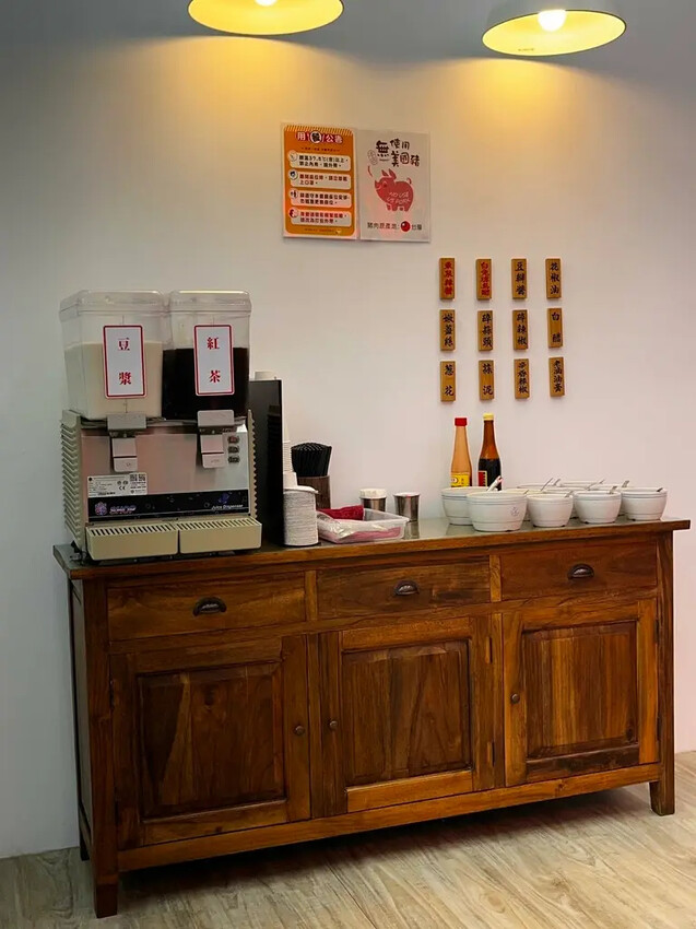 牛肉麵控注意!桃園新開吳師傅原汁牛肉麵,精選湯麵初體驗。