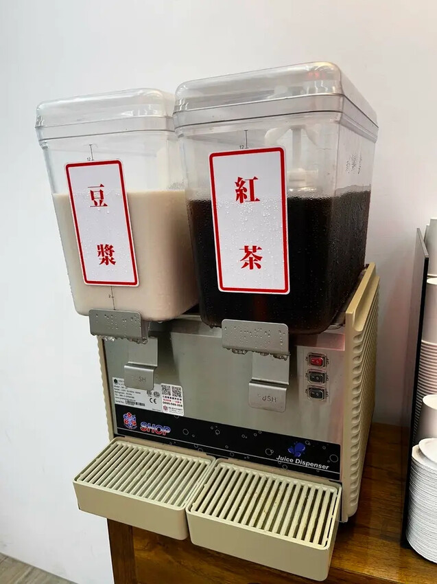 牛肉麵控注意!桃園新開吳師傅原汁牛肉麵,精選湯麵初體驗。