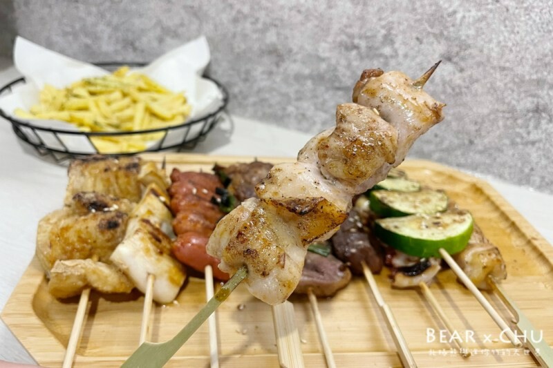 台北萬華必吃串燒！貳捌貳串燒平價串燒 日式炒麵一次滿足。