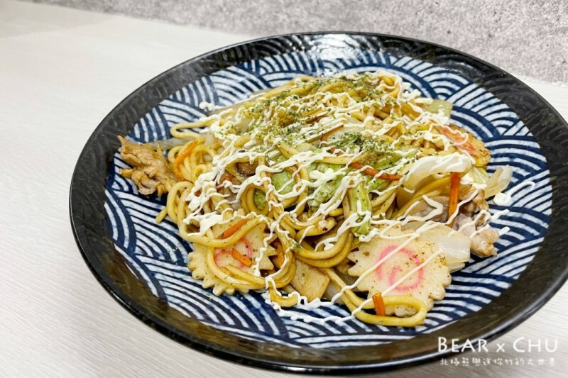 台北萬華必吃串燒！貳捌貳串燒平價串燒 日式炒麵一次滿足。