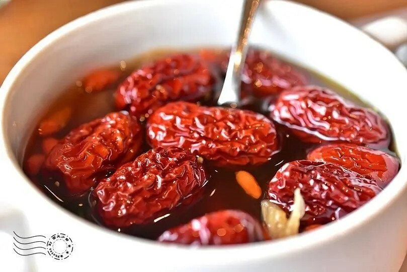 薆悅酒店:紅棗銀耳湯