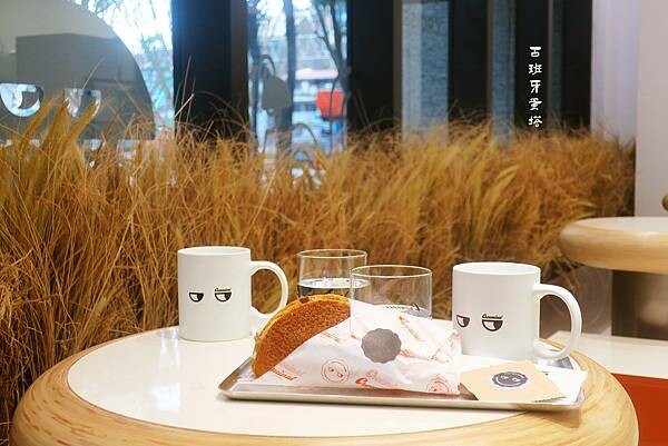 Creaminal 新型態可頌專賣店｜通通包進可頌裡！赤峰街療癒系咖啡廳，鹹甜可頌搭配可愛空間，眼睛夸頌專賣店！