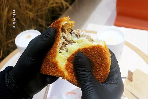 Creaminal 新型態可頌專賣店｜通通包進可頌裡！赤峰街療癒系咖啡廳，鹹甜可頌搭配可愛空間，眼睛夸頌專賣店！