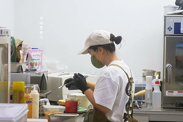 Creaminal 新型態可頌專賣店｜通通包進可頌裡！赤峰街療癒系咖啡廳，鹹甜可頌搭配可愛空間，眼睛夸頌專賣店！