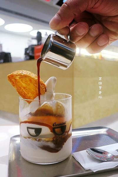 Creaminal 新型態可頌專賣店｜通通包進可頌裡！赤峰街療癒系咖啡廳，鹹甜可頌搭配可愛空間，眼睛夸頌專賣店！