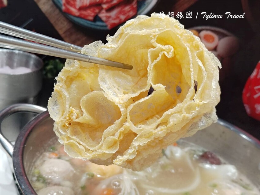 台北車站地下街「荖子鍋plus」小火鍋吃到飽！自助吧 製麵機超吸睛。