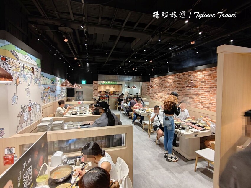 台北車站地下街「荖子鍋plus」小火鍋吃到飽！自助吧 製麵機超吸睛。