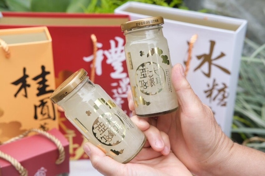 亞大 T8 銀耳｜台灣在地人氣有機銀耳品牌，平民版的燕窩養生送禮好選擇! - 肉依小姐吃什麼