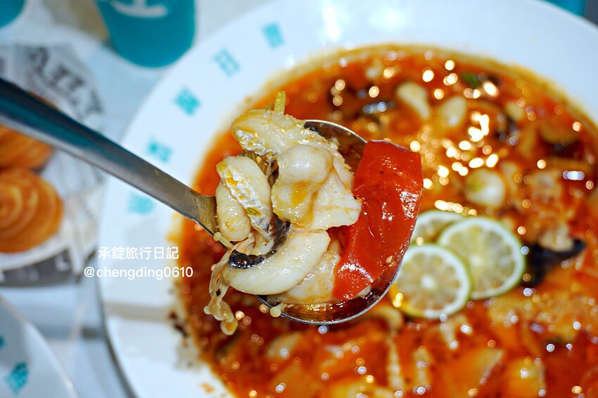 狂一鍋酸菜魚西門店|台北西門町餐廳|肉多多、明水然樂兩大新創姊妹品牌,2025樂多多集團最新力作。 - 第23張圖 台北市萬華區狂一鍋酸菜魚西門店|台北西門町餐廳|火鍋、川菜、四川重慶料理。