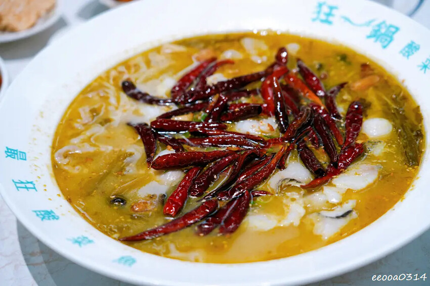 肉多多、明水然樂兩大新創姊妹品牌,2025樂多多集團最新力作 肉多多、明水然樂兩大新創姊妹品牌,2025樂多多集團最新力作