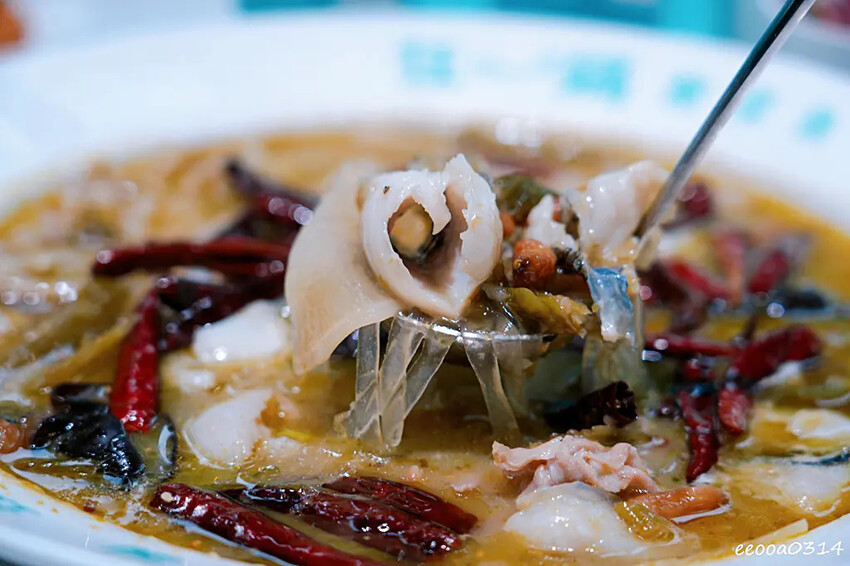 肉多多、明水然樂兩大新創姊妹品牌,2025樂多多集團最新力作 肉多多、明水然樂兩大新創姊妹品牌,2025樂多多集團最新力作