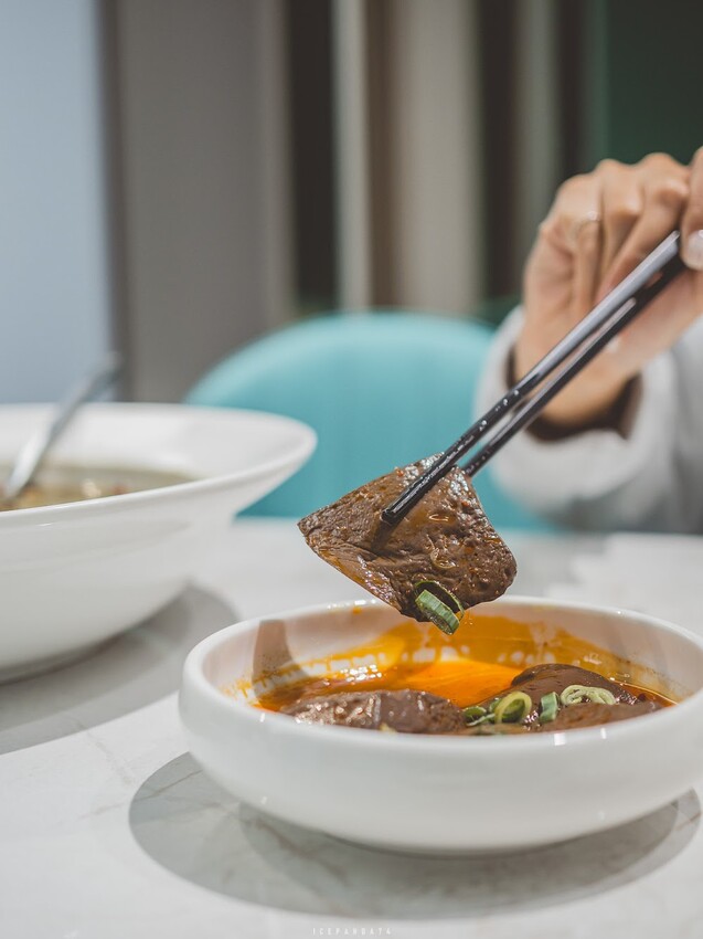 西門町 狂一鍋酸菜魚：跨界時尚鍋物，美學美味翻玩傳統