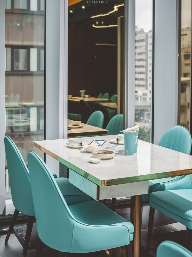 西門町 狂一鍋酸菜魚：跨界時尚鍋物，美學美味翻玩傳統