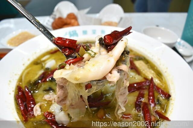 肉多多、明水然樂兩大新創姊妹品牌，2025樂多多集團最新力作｜狂一鍋酸菜魚西門店 用傳統四川美食翻玩整個時尚圈 -  就是這樣。吃喝玩樂。愛漂亮部落格 - FashionGuide 華人時尚專業評鑑