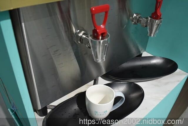 肉多多、明水然樂兩大新創姊妹品牌，2025樂多多集團最新力作｜狂一鍋酸菜魚西門店 用傳統四川美食翻玩整個時尚圈 -  就是這樣。吃喝玩樂。愛漂亮部落格 - FashionGuide 華人時尚專業評鑑