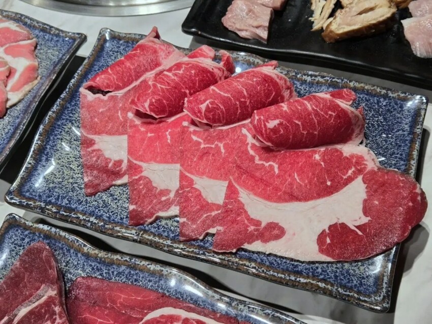 炎上燒肉-板橋創始店｜新北板橋全新燒肉吃到飽品牌！最低只要698元！4種價位任君挑選！和牛、干貝、生蠔任君挑選 ! 新北板橋燒肉吃到飽 、新北板橋吃到飽推薦 - 佛系旅遊筆記