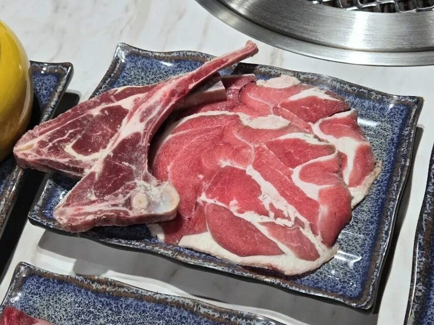 炎上燒肉-板橋創始店｜新北板橋全新燒肉吃到飽品牌！最低只要698元！4種價位任君挑選！和牛、干貝、生蠔任君挑選 ! 新北板橋燒肉吃到飽 、新北板橋吃到飽推薦 - 佛系旅遊筆記