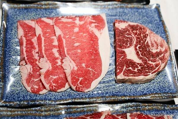 【食￭板橋】炎上燒肉/和牛生蠔樣樣鮮美/搭配8款獨家特製沾醬