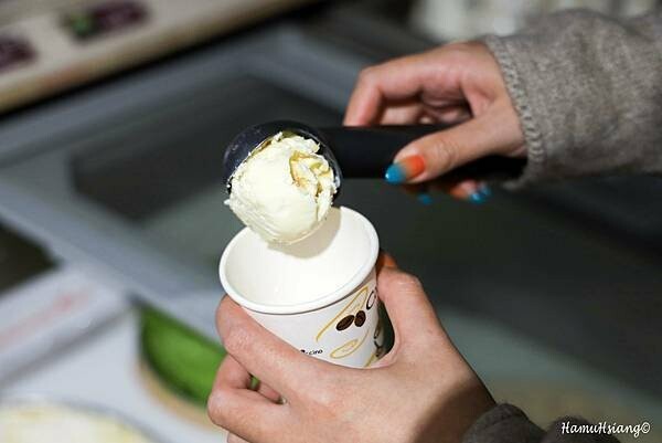 【食￭板橋】炎上燒肉/和牛生蠔樣樣鮮美/搭配8款獨家特製沾醬