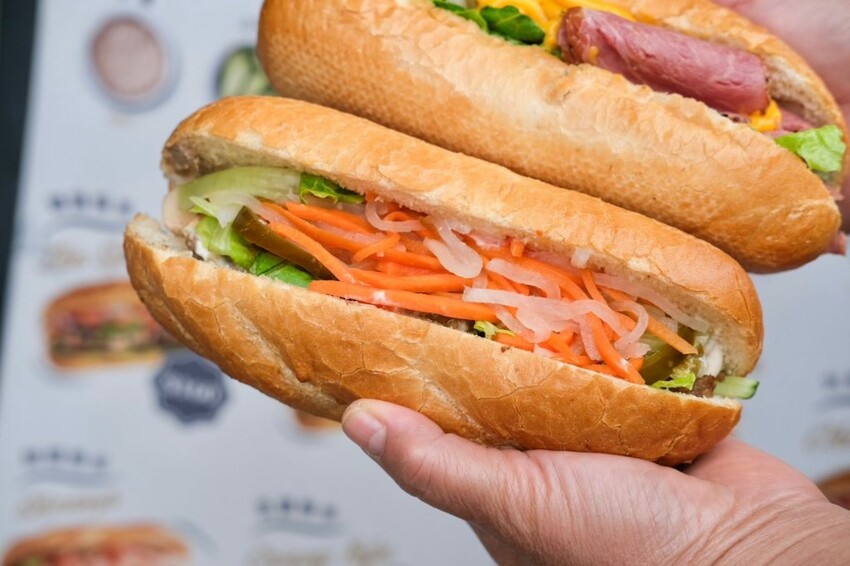 LE BANHMI 樂粄米 龍潭店｜大份量超爆餡越法三明治，復古創新打造每一口新滋味! - 肉依小姐吃什麼